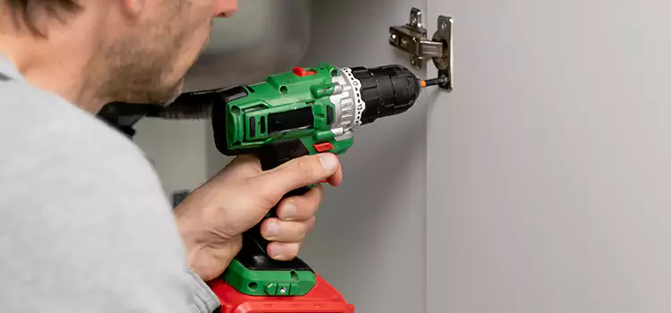 Commercial Door Hinge Repair St. Cloud